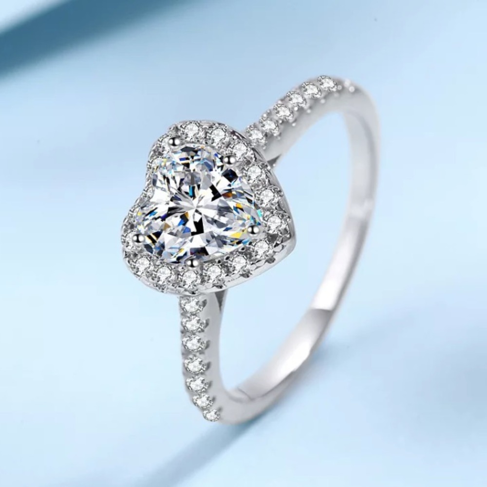 925 STERLING SILVER CUBIC ZIRCON HEART RING - Picture 8 of 13